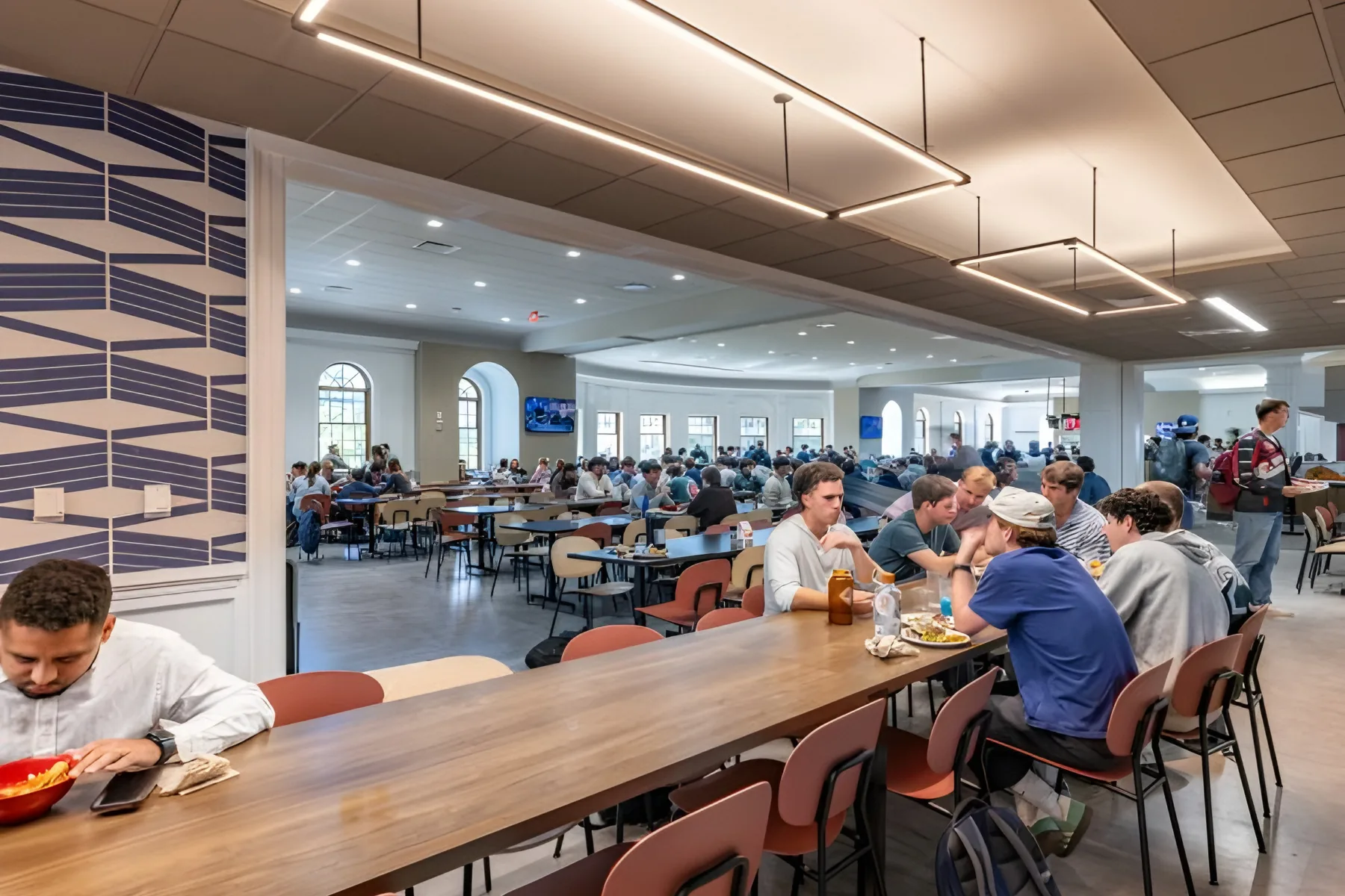 Students eating together in the Samford dining hall
